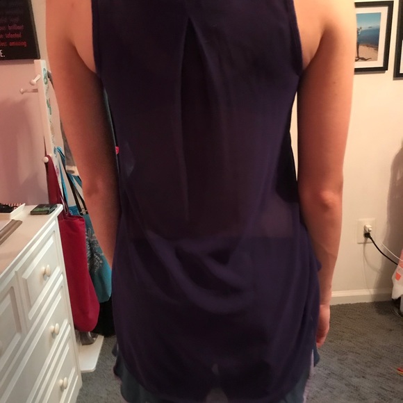 Express Top - Picture 2 of 4